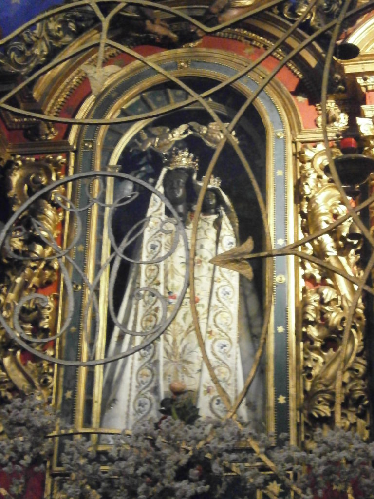 Santuario a Tresivio, la Madonna nera